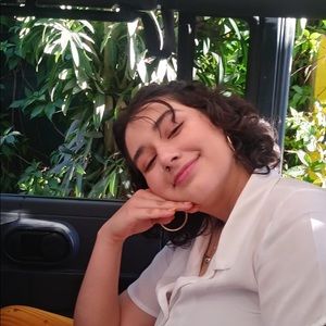 Meet your Posher, Tanya